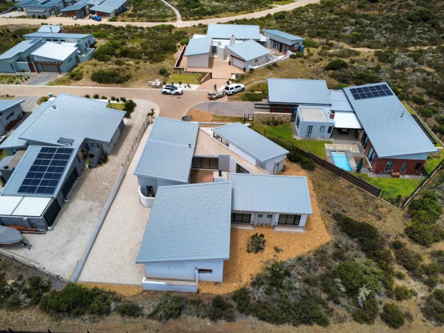 3 Bedroom Property for Sale in Stilbaai Wes Western Cape